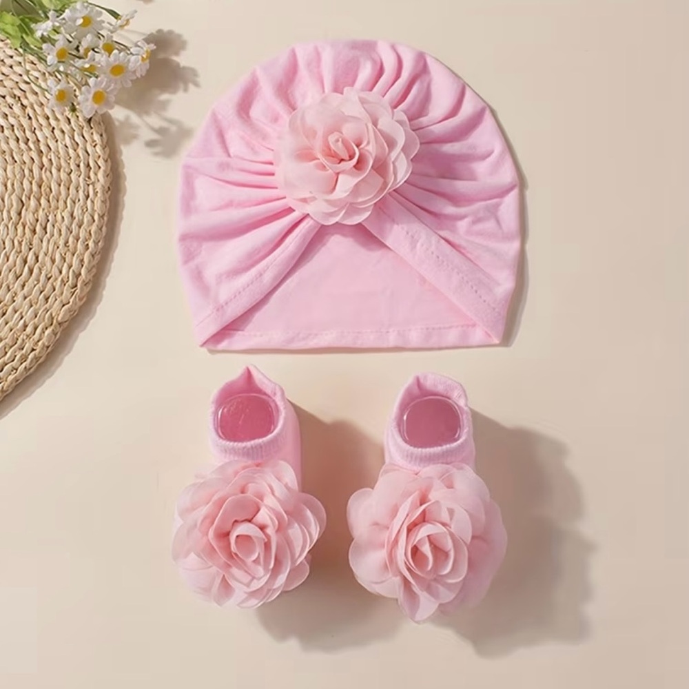 Newborn Baby Girl Hat and Booties Set | Soft Pink Floral Baby Set
